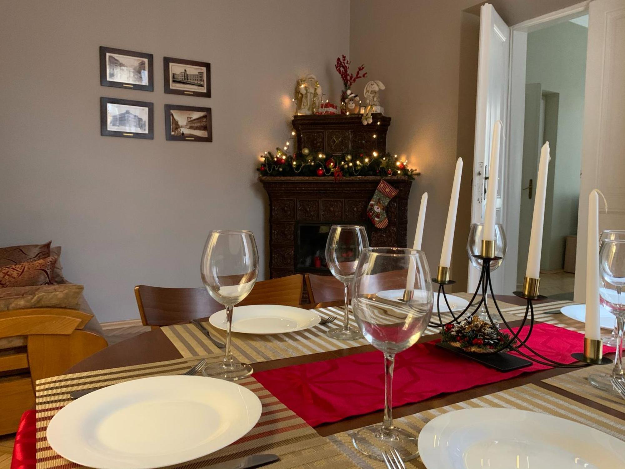 Glorious Apartment Near The Old City Lviv Ngoại thất bức ảnh